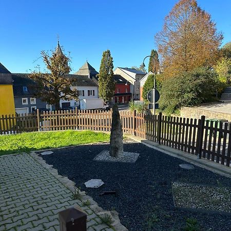 Dippach Cosy House Bed & Breakfast エクステリア 写真